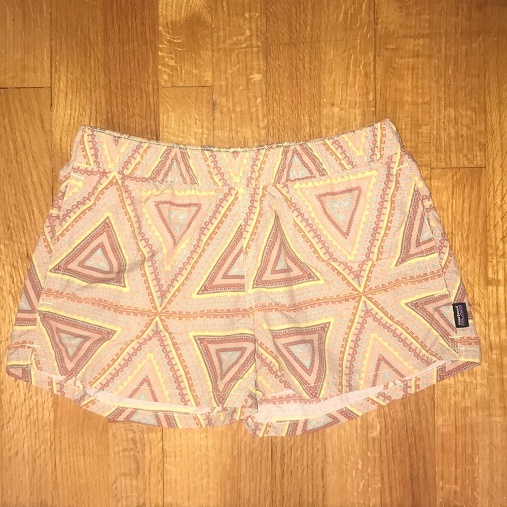 Rare Aztec print Patagonia shorts